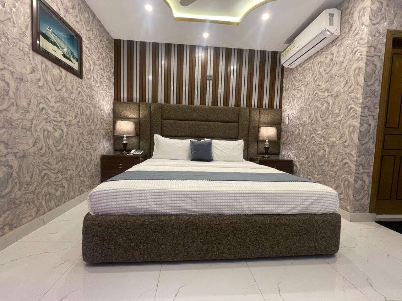 Hotel Croydon International راوالبيندي المظهر الخارجي الصورة