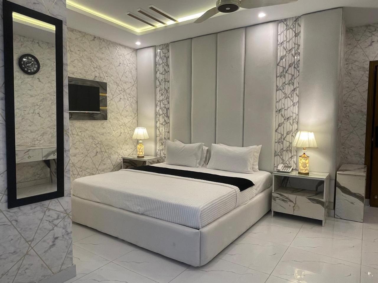 Hotel Croydon International راوالبيندي المظهر الخارجي الصورة