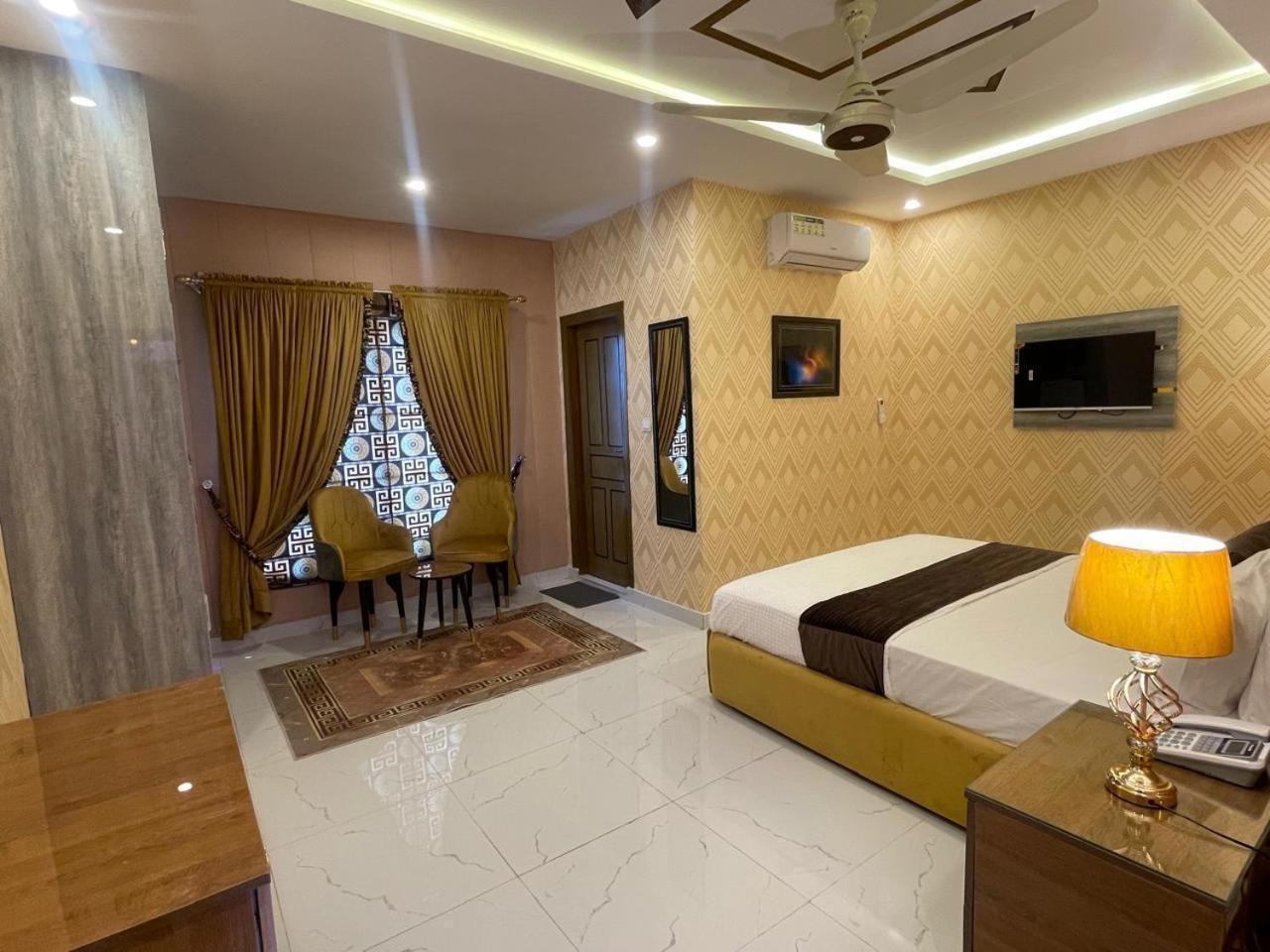 Hotel Croydon International راوالبيندي المظهر الخارجي الصورة
