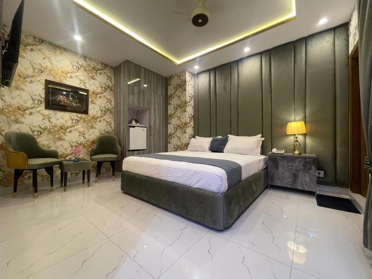 Hotel Croydon International راوالبيندي المظهر الخارجي الصورة