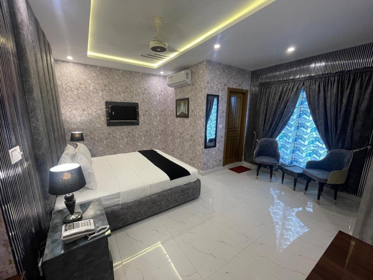 Hotel Croydon International راوالبيندي المظهر الخارجي الصورة